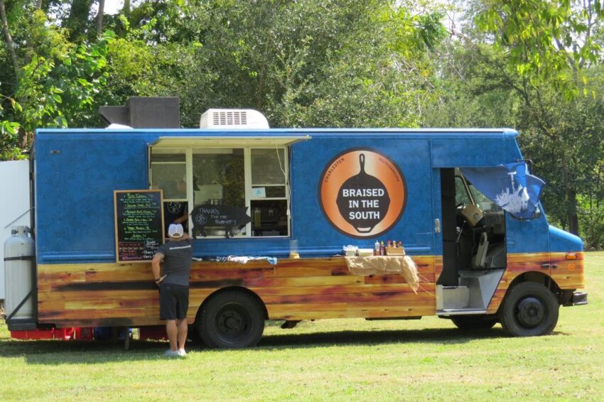 Charleston Food Trucks: A Culinary Journey on Wheels