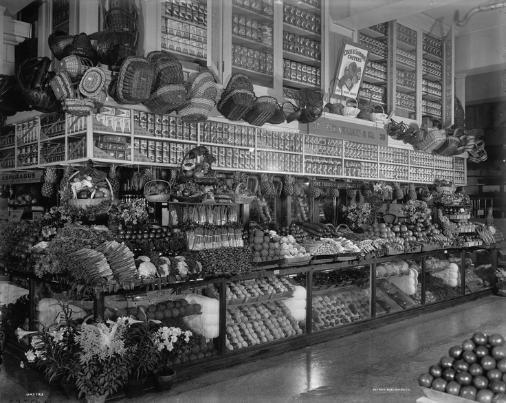 1900s Food & Beverage Store: A Blast from the Past