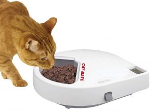The Ultimate Guide to Cat Automatic Wet Food Feeders: Ensuring Your Feline Friend is Well-Fed