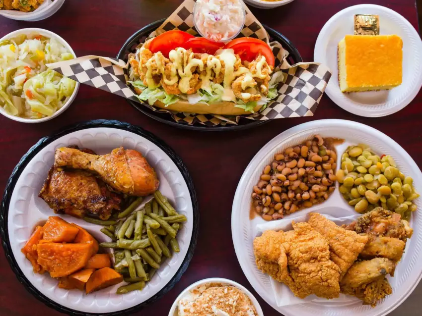 Carolyn’s Soul Food: A Taste of Tradition and Community
