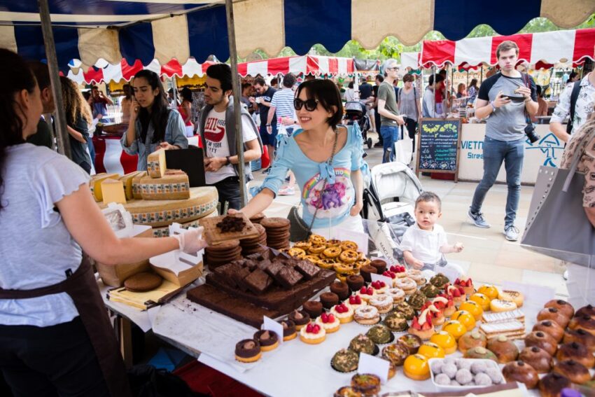 Exploring the Vibrant World of Square Food Markets: A Culinary Adventure Exploring the Vibrant World of Square Food Markets: A Culinary Adventure
